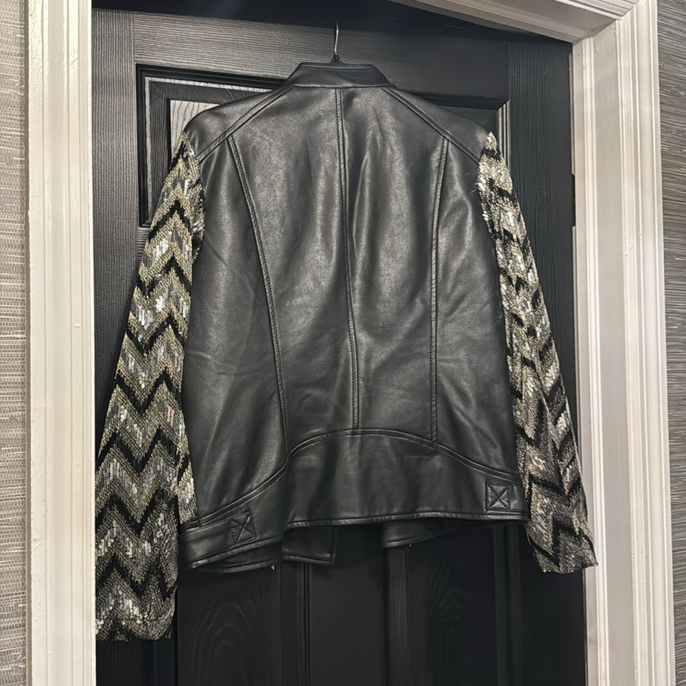 Women’s NANETTE LEPORE Faux Leather & Sequin Jacket - Picture 7 of 7